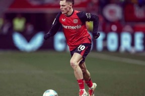 清晨德甲焦点战；北京首钢临场应变；信心回归；高层口径保持一致的简单介绍